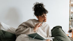 Can Writing Really Improve Your Mental Health? Three Benefits a Psychotherapist Recommends
