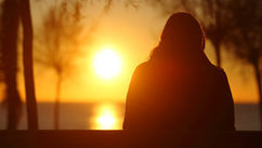 Delayed Dreams – The Quiet Grief of the Woman Who Waited Too Long