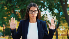 When People Pleasing Becomes Unsustainable – How to Let Go of the Disease to Please