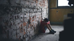 Why People Turn Their Backs on Addicts – Understanding the Psychology of Abandonment