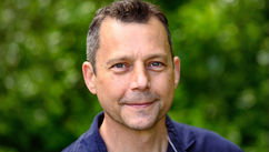 Heal From Within and Step Into Your Light – Exclusive Interview With Oliver Dolby