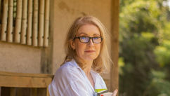 I Had to Let It All Go – What Dr. Loredana Regep Discovered When She Stopped Chasing Success