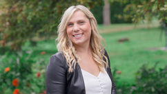 Why Pretty Branding is Not Enough to Grow a Business – An Interview with Michelle Lawrence