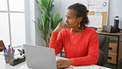 Why Successful Women Entrepreneurs Hesitate