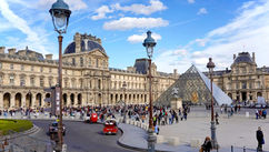 When the World’s Most Visited Museum Shuts Down