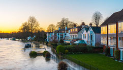 6 Reasons Why a Waterfront Property Is the Best Investment for Your Lifestyle and Wealth