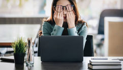 7 Signs You’re Experiencing Functional Freeze