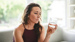 10 Strategies to Beat Alcohol Cravings This Dry July