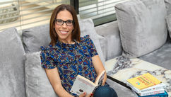 High Performance Without Burnout – An Interview with Coach Andi Saitowitz
