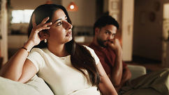Relationship OCD (ROCD) and How to Recognize the Signs, Compulsions, and Retroactive Jealousy Cycle