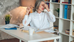 When the CEO Is in Menopause – Why High-Achieving Women Are Hitting Crisis in Midlife