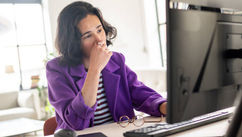 24/7 News, Social Media and the Stress They Cause is Killing You From Inside Out