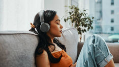 5 Ways Music Can Support the Grieving Process