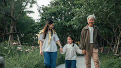 Why Do We Want Love and Fear It - The Four Emotional Patterns Formed in Childhood That Follow Us