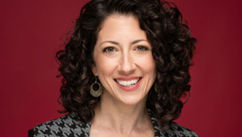 Helping Mothers Embrace Strength And Grace In Childbirth – Interview With Elizabeth Alleva