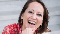 Why Relationship Patterns Shape Leadership Under Pressure – An Interview with Coach Varinka Bouma-Iseli