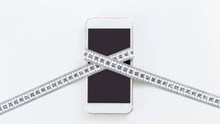 Could Quitting Social Media Be the Secret to Losing Weight?