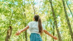 How Relational Forest Therapy Offers a Deeper Experience