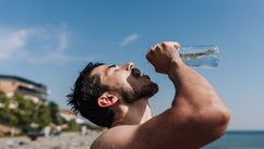 Heat, Hydration, and Hormones – How Summer Impacts Your Metabolic Health