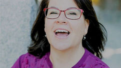 Discovering Self-Acceptance Through Taming The Inner Critic – Exclusive Interview With Lisa Hansen