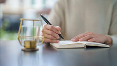 6 Essential Steps to Masterful Memoir Storytelling And Unlock Your Life’s Narrative