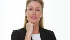 Andrea Hurst: Reflexology Expert on Holistic Wellness and Wellbeing