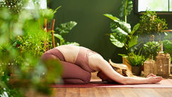 The Therapeutic Power of Yin Yoga for Emotional Healing After Heartbreak