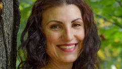 From Depressed To Confident And Contributing – Exclusive Interview With Effie Mitskopoulos