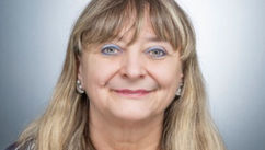 From Language Teacher To Psychotherapist – Exclusive Interview With Bozena Skarbek-Cielecka