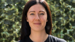 Meet The Woman Halving Recovery Times With PEMF & Red Light Therapy – Interview With Vanessa Lloyd