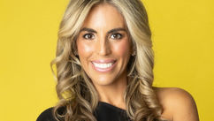 Personal Finance Coach Helping You Build A Healthy Relationship With Money – Exclusive Interview With Nicole Ayub