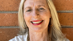 Navigating The Holistic & Psychedelic Frontiers In Therapy – Interview With Cheri L McDonald