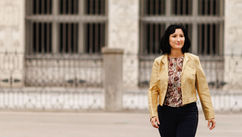 Empowering Others Through Cognitive Behavioral Hypnotherapy And Art – Interview With Martina Maya