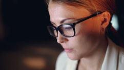 The Real Reason Confident Leaders Still Doubt Themselves and What Neuroscience Says About It