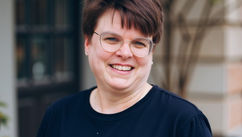 How to Heal Without Minimizing the Wound or Rushing – An Interview with Rhonda Marie Stalb