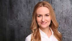 Embracing Positive Life Transformation – Exclusive Interview With Anna Krzysztoszek