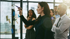 3 Powerful Ways To Communicate Effectively As A Leader