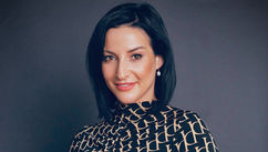 How To Look & Feel Your Best ‒ Exclusive Interview With Ana-Maria Ciubota